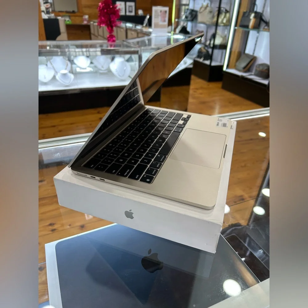 Apple MacBook Air